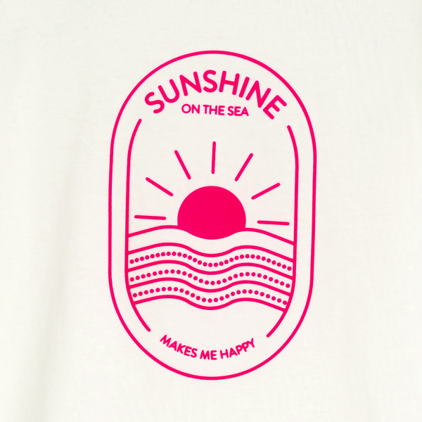 تي شيرت باللون الأبيض للفتيات، مُزيَّن برسالة مطبوعة عليه